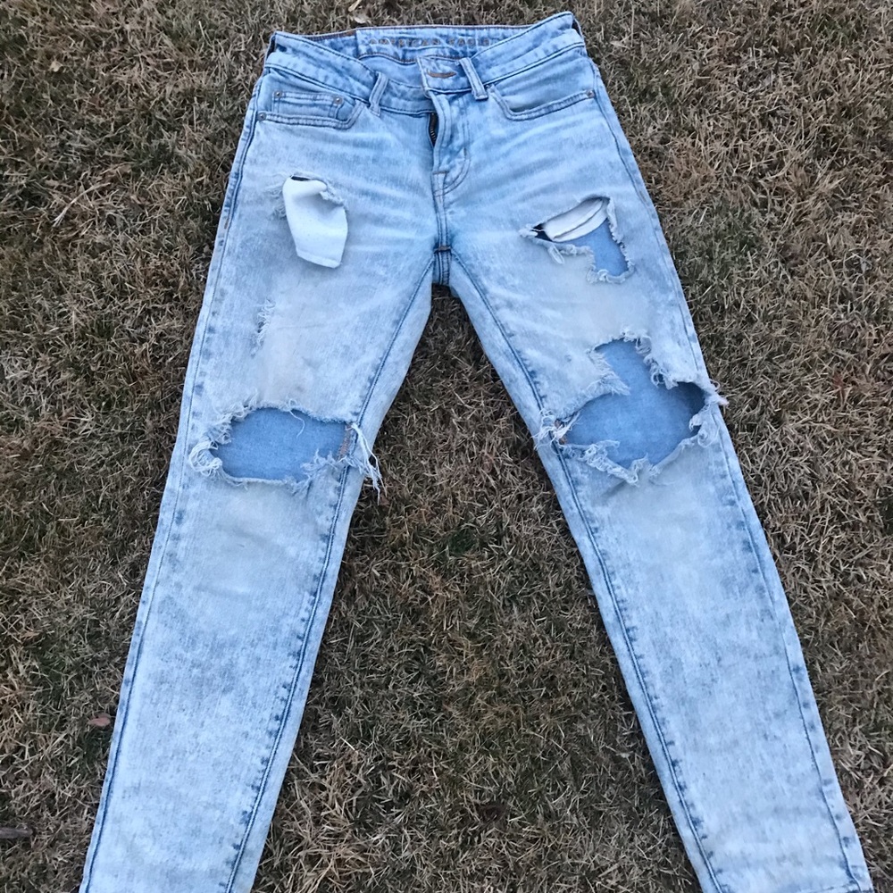 American Eagle Ripped Jeans